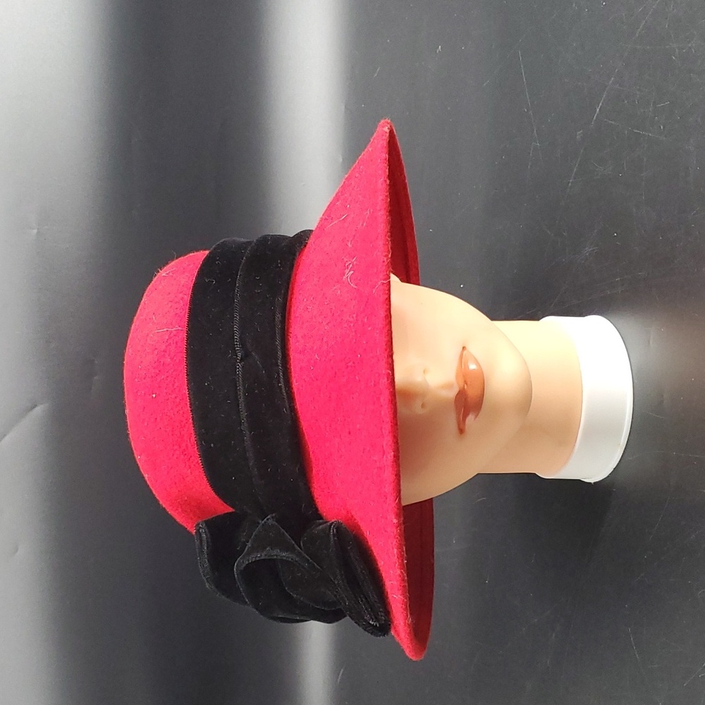 Da-Me Wool Velvet Bow Hat Made in Italy